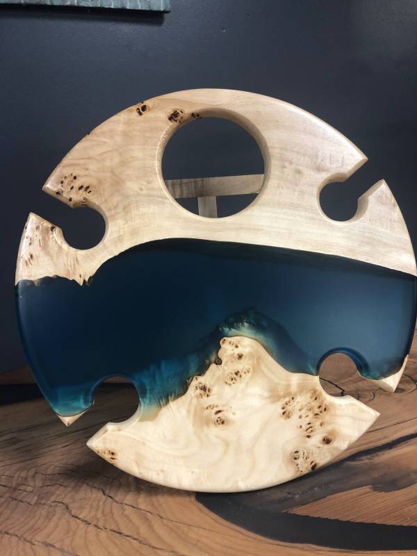 WINE EPOXY AND WOOD TABLE (34)