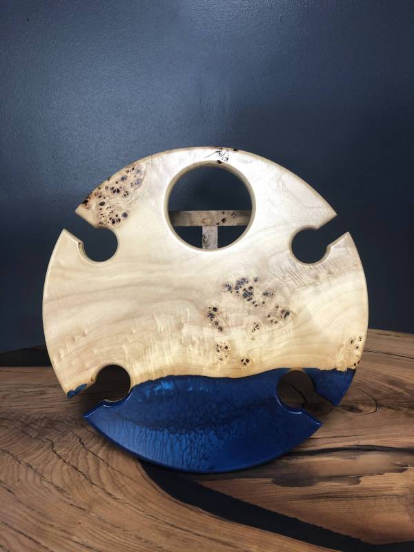 WINE EPOXY AND WOOD TABLE (18)
