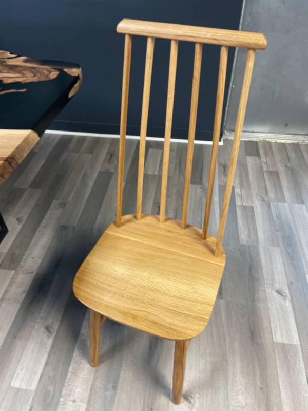 Chair oak