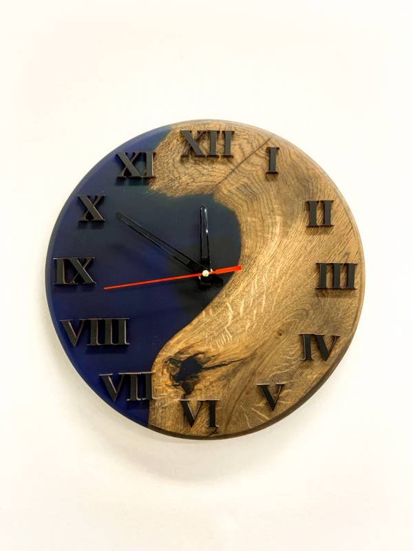 Epoxy and wood wall clock (24)