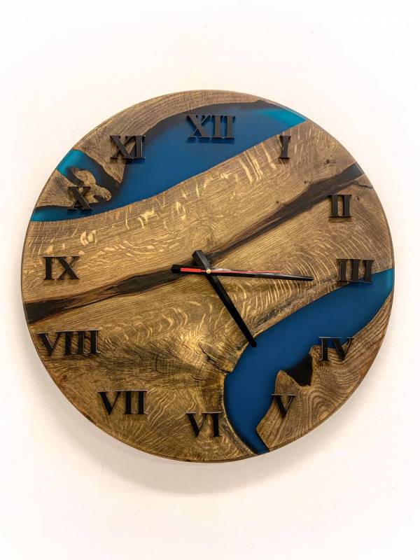 Epoxy and wood wall clock (25)