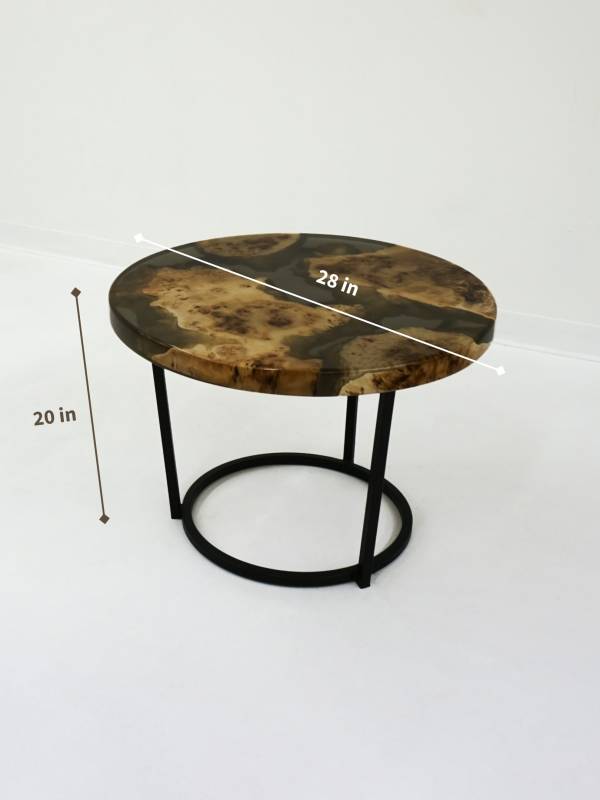 Coffee table maple clear epoxy resin