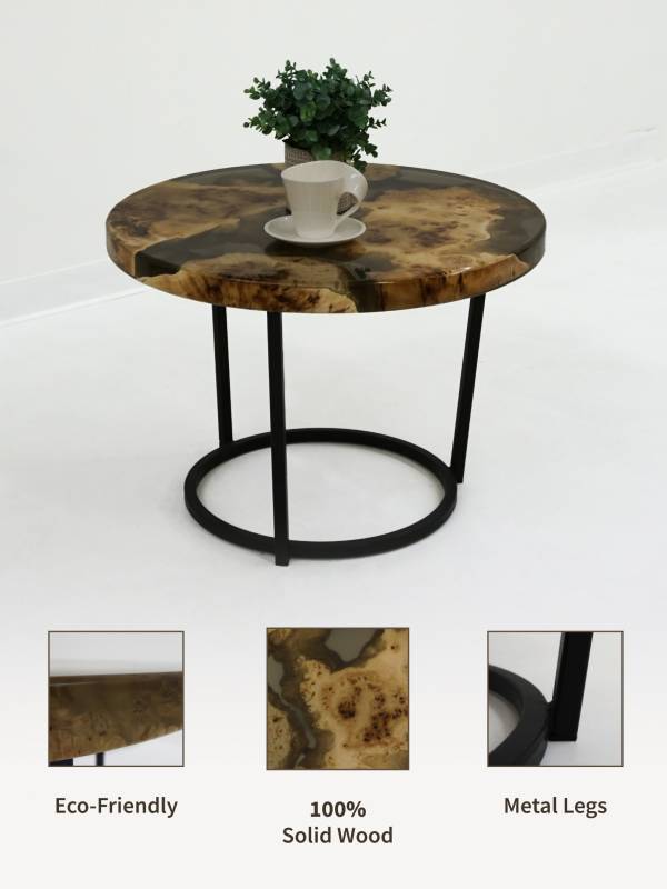 Coffee table maple clear epoxy resin