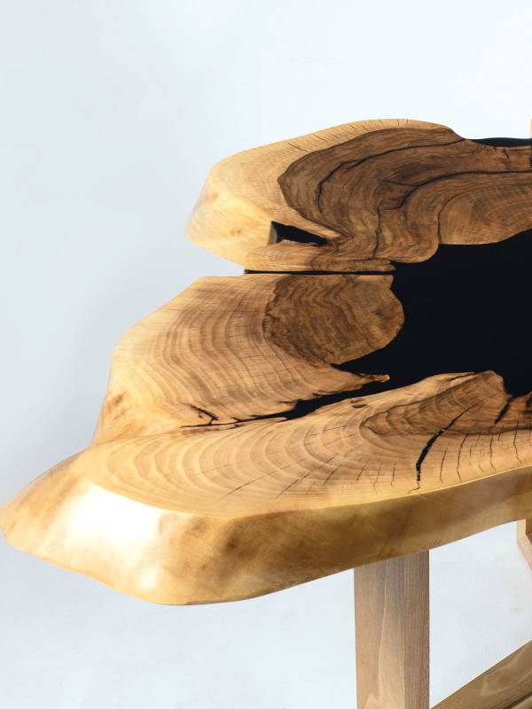 Coffee table maple black epoxy resin