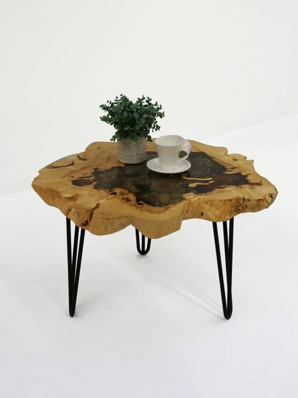 Coffee table stone and epoxy resin