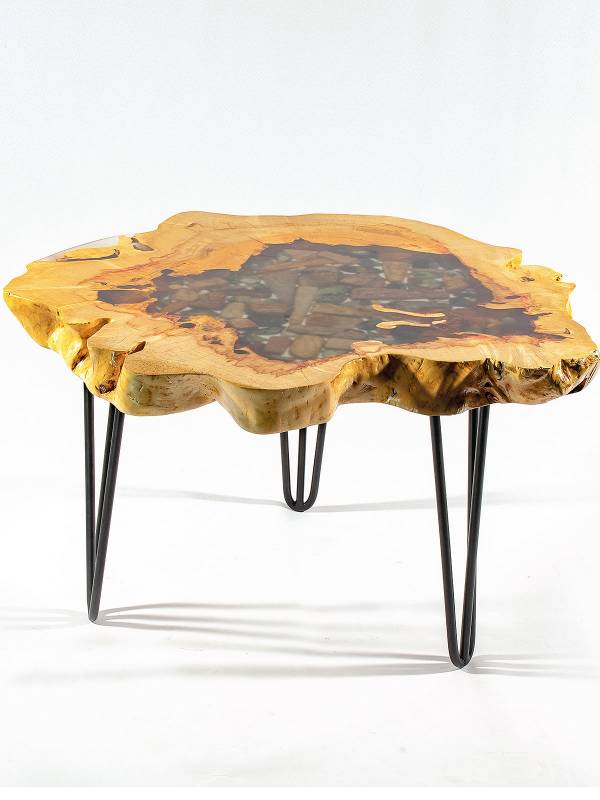 Coffee table stone and epoxy resin