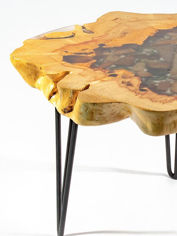 Coffee table stone and epoxy resin